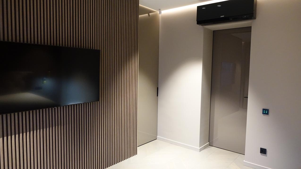 Облицювання стін декоративними панелями із ДСП та шпону