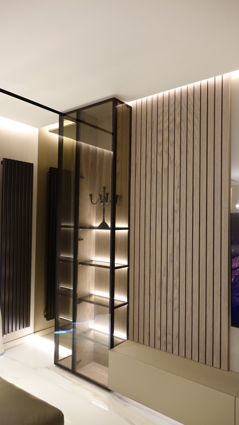 Облицювання стін декоративними панелями із ДСП та шпону