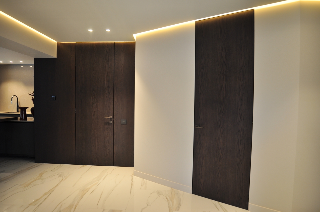 Облицювання стін декоративними панелями із ДСП та шпону