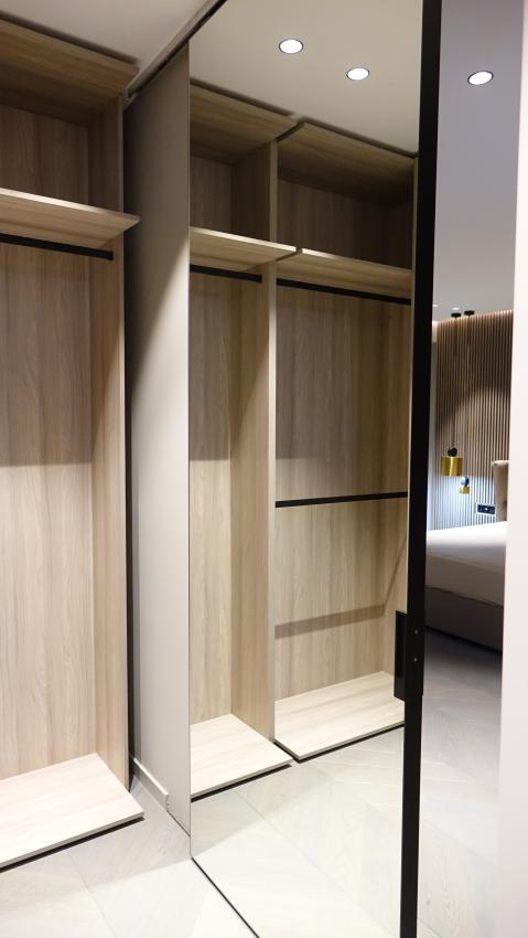 Розсувні двері