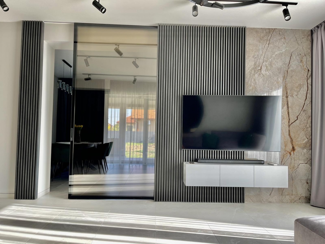 Розсувні двері